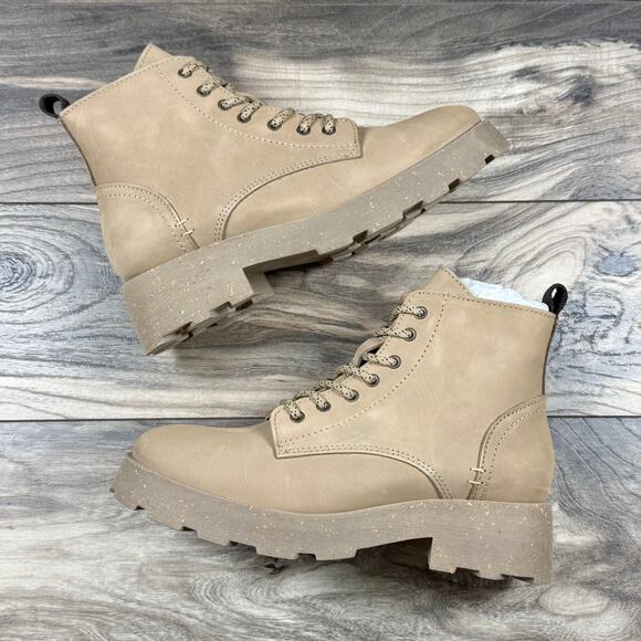 NIB OTBT Immerse 8M Lace Up Boots Combat Booties Beige Nubuck Made In Portugal - Picture 6 of 11